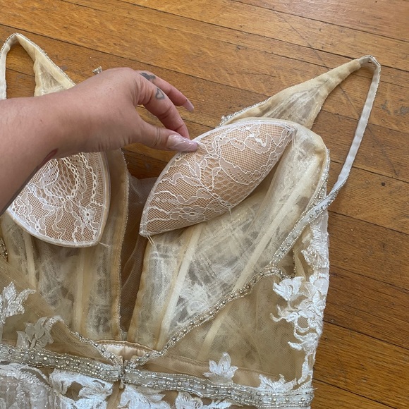 Calla Blanche wedding gown - Picture 10 of 14